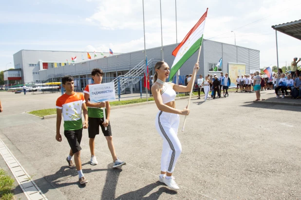 Соревнования на гребном канале в Барнауле. 