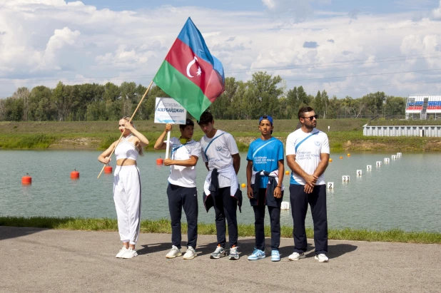 Соревнования на гребном канале в Барнауле. 