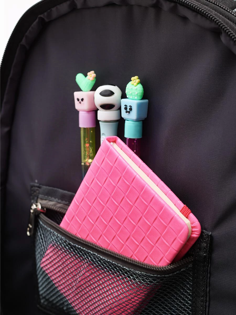 Школьный базар в "Галамарте".