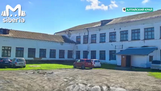 Школа в Повалихе.