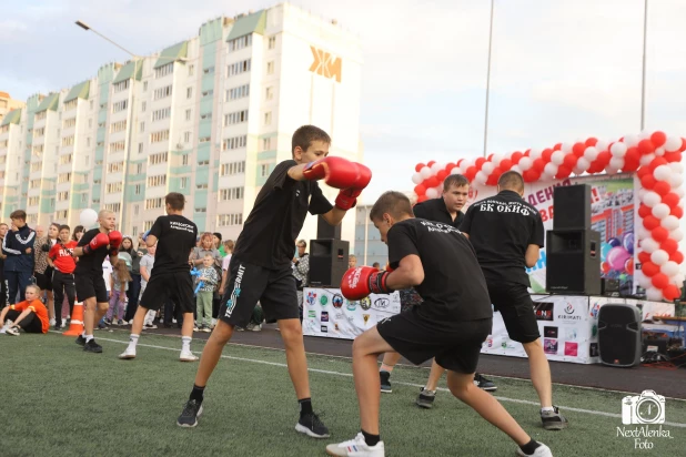 В Барнауле отметили день рождения микрорайона "Дружный".