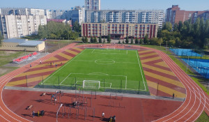 Новый стадион в Индустриальном районе Барнаула. 