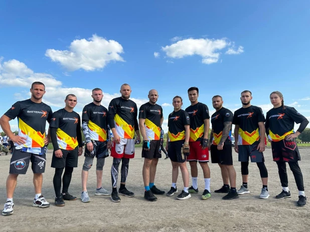 Взвод «Top Team Siberia — Battеrade» на «Гонке героев».
