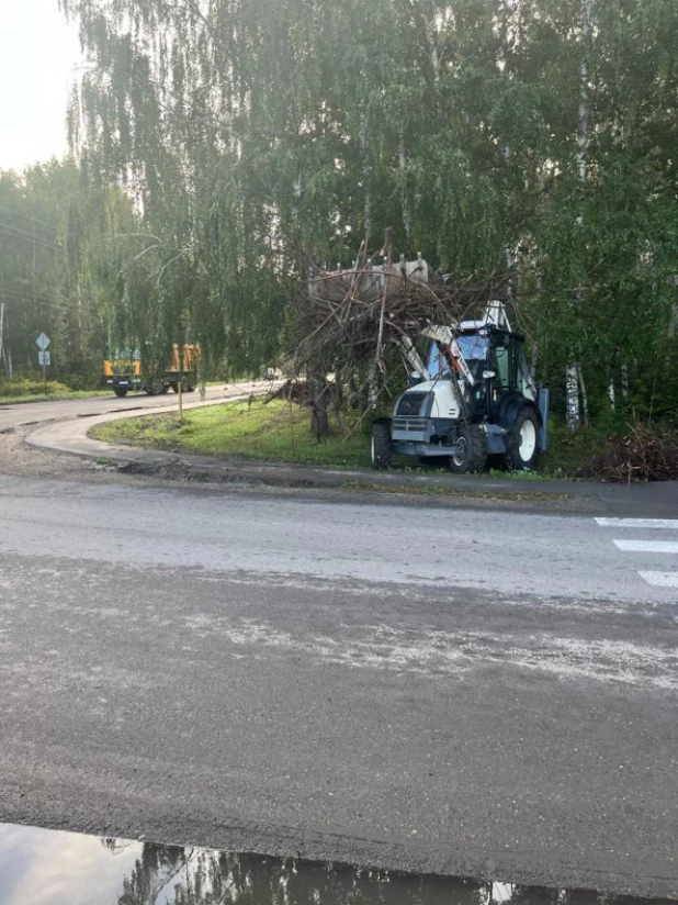 В Барнауле продолжают ликвидировать несанкционированные свалки.