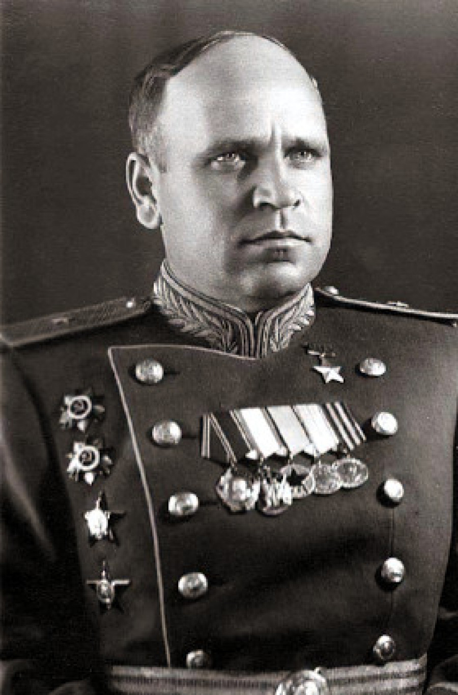 Иван Евсевьев - первый на Алтае Герой Советского Союза