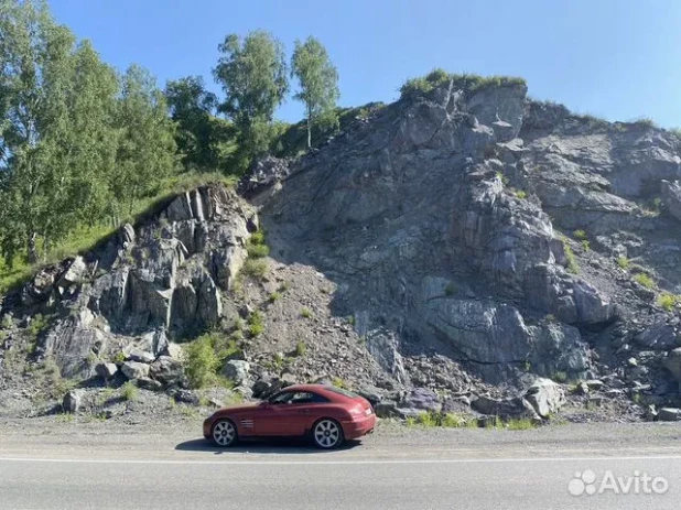 Маленький да удаленький. Chrysler Crossfire продают в Барнауле за 900 тыс. рублей.