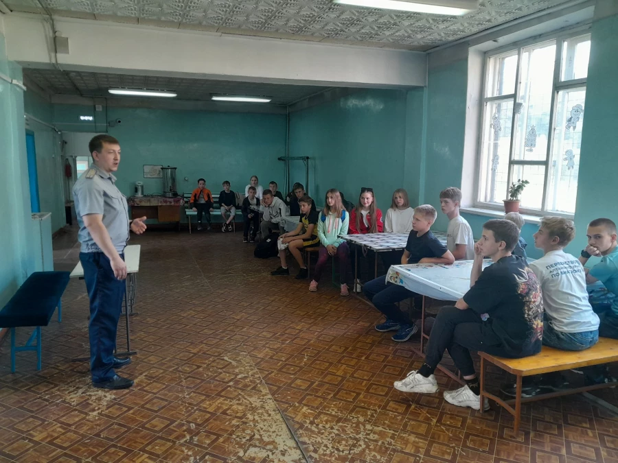 Для воспитанников ГСОО «Барнаульская федерация биатлона» провели мероприятие по профориентации.