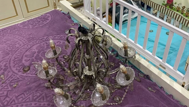 Во время взрыва в Ташкенте люстра рухнула прямо возле детской кроватки.