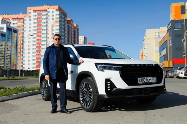 Тест-драйв кроссовера JETOUR X90 PLUS в Барнауле от Автоцентра АНТ.