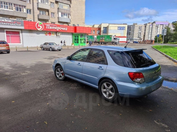 Малышку Subaru в очень нежном цвете продают в Барнауле за 465 тыс. рублей.