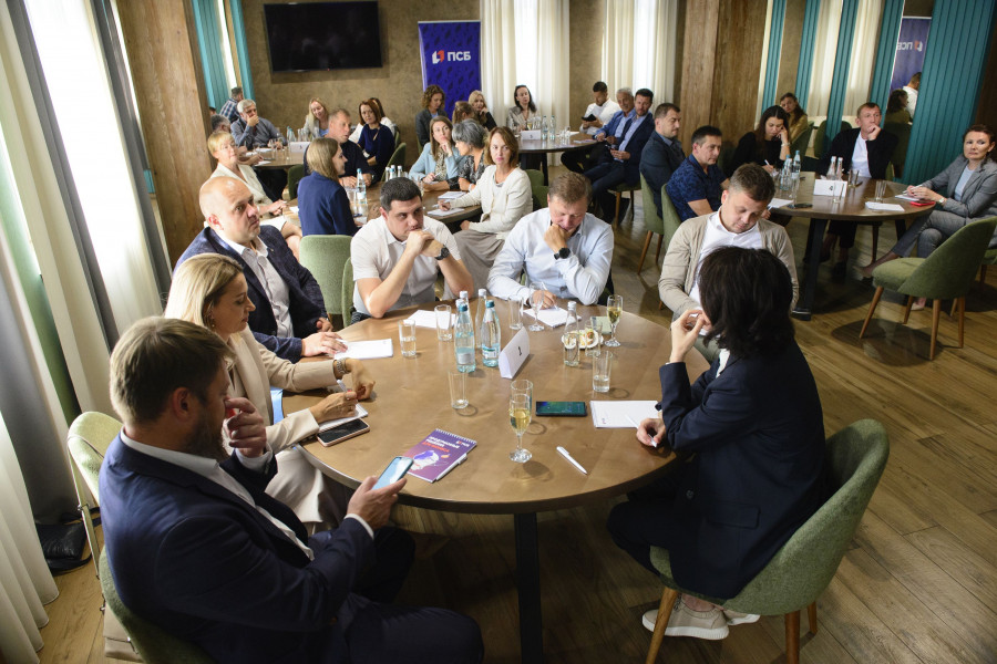 На встрече прошедшей в Барнауле 14 сентября, ПСБ вместе с предпринимателями определил основные бизнес-тренды современности.