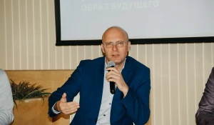 Владислав Вакаев.