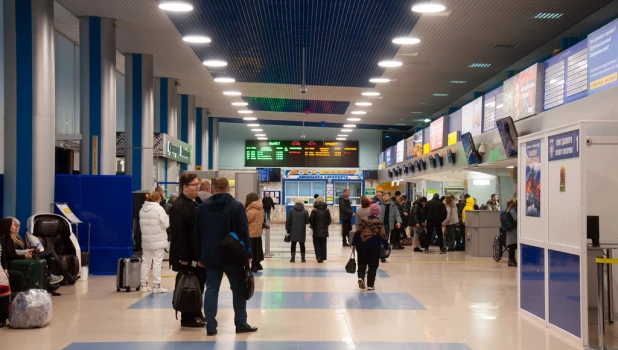 Аэропорт им. Титова. 