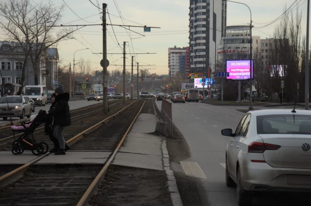 Перекресток на пр. Красноармейском. 