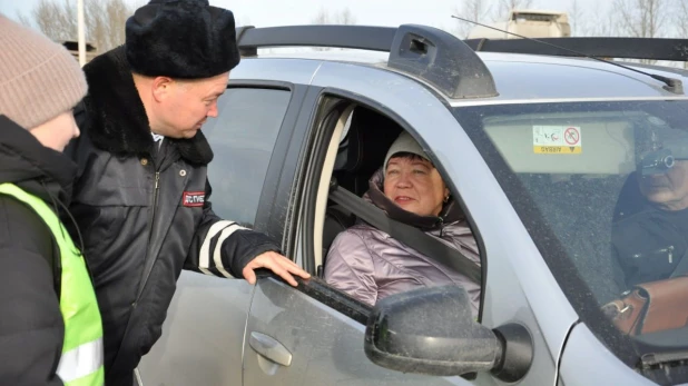 Пристёгнутый ремень безопасности может спасти жизнь.