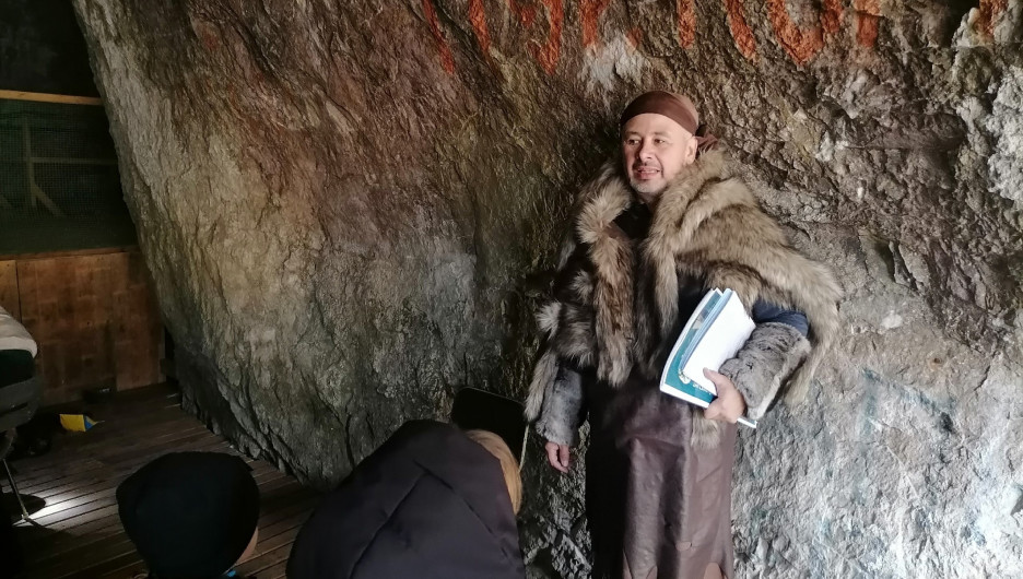 Первый "Географический диктант" в Денисовой пещере.