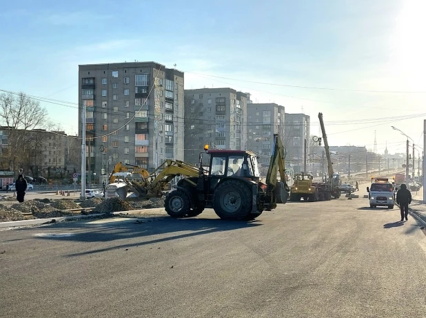 Реконструкция моста на Новом рынке. 22 ноября.