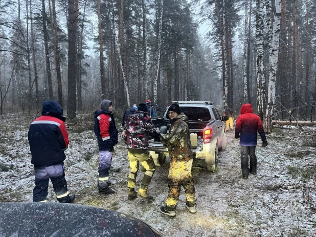 Расчистка Трассы здоровья после урагана. 