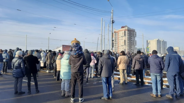 Мост на Новом рынке. 