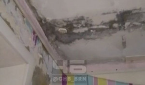 Барнаульцы жалуются на потопы в квартирах.
