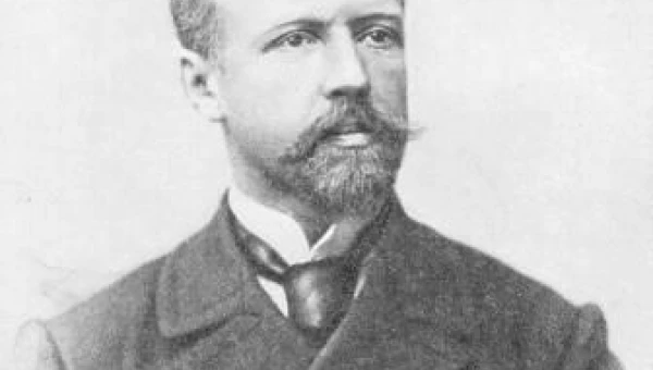 Исследователь Алтая Василий Сапожников.