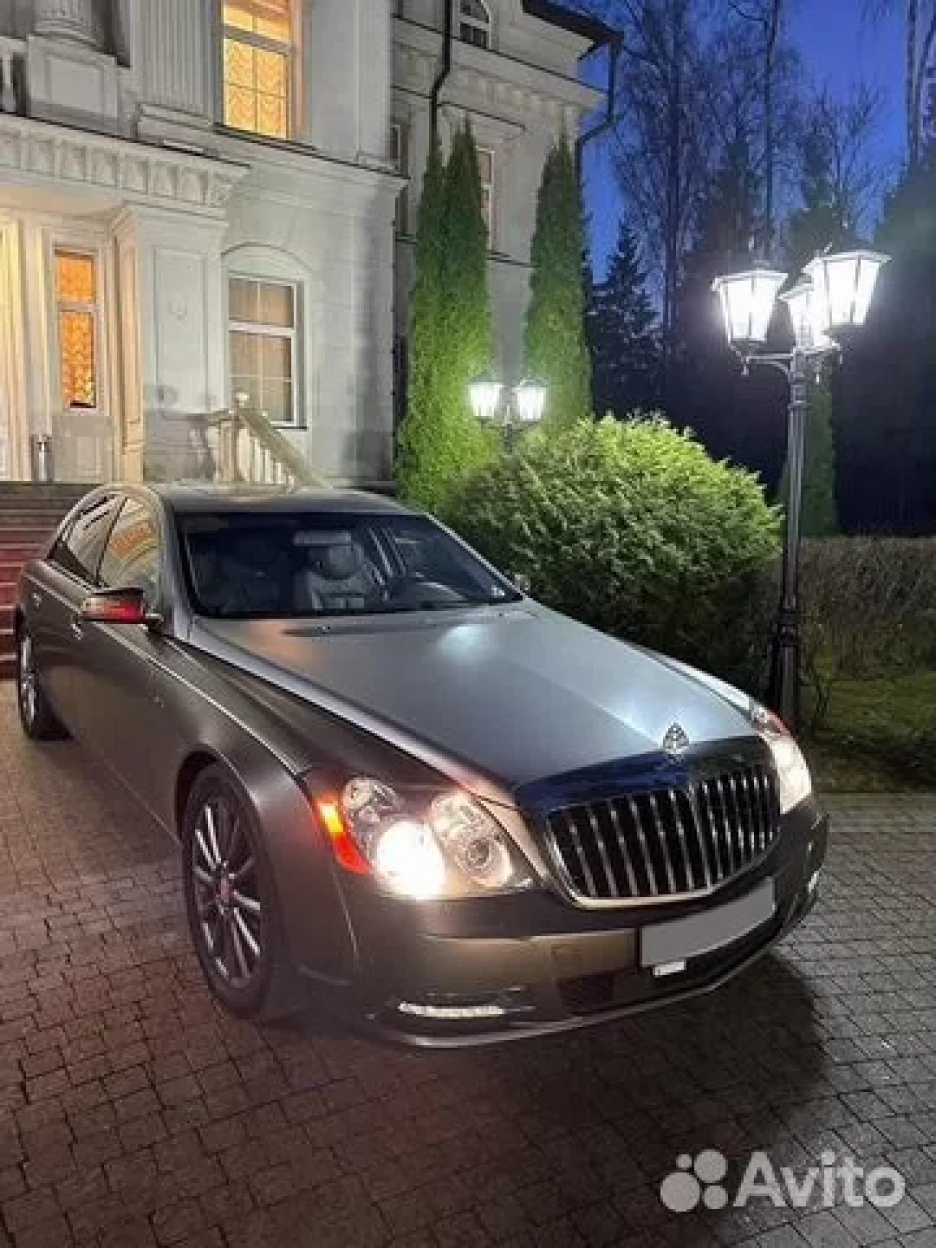 Стильный Maybach в матовой расцветке продают за 50 млн рублей