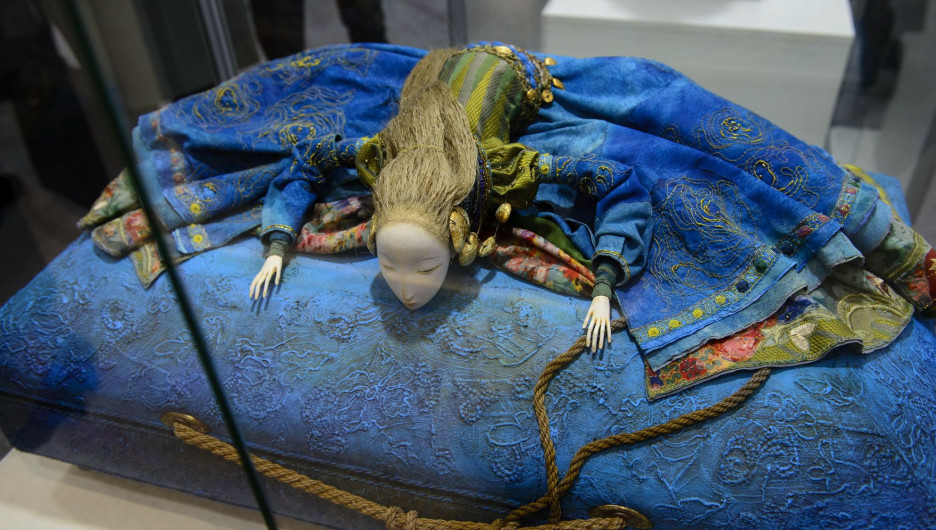 Открытие выставки кукол семьи Намдаковых.