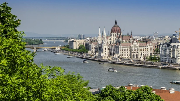 Здание Парламента в Будапеште.