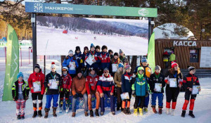 Спортивный год 2023 на курорте Сбера «Манжерок» завершился первенством Республики Алтай по горнолыжному спорту среди юниоров.
