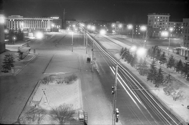 Зимний Барнаул. Площадь Советов, 1988 год.