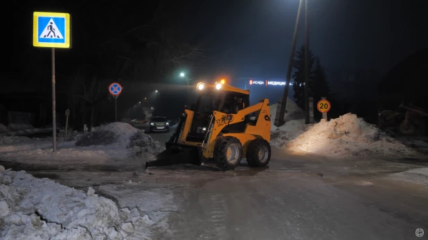 Уборка от снега и наледи. 