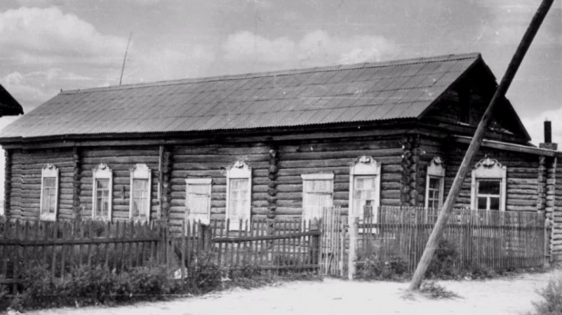 село Волчно-Бурлинское, церковно-приходская школа.