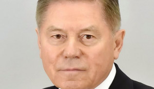 Вячеслав Лебедев.