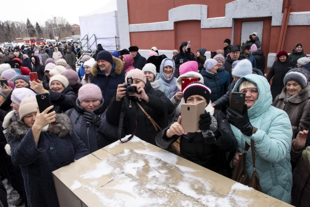 Встреча целинников.