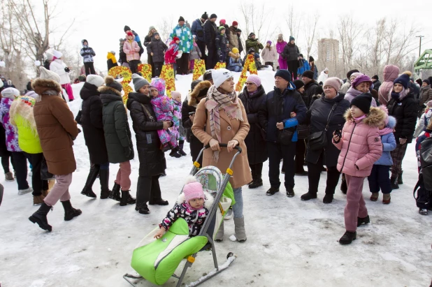 Масленица в Изумрудном парке