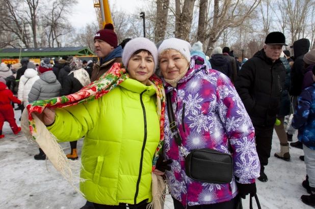 Масленица в Изумрудном парке