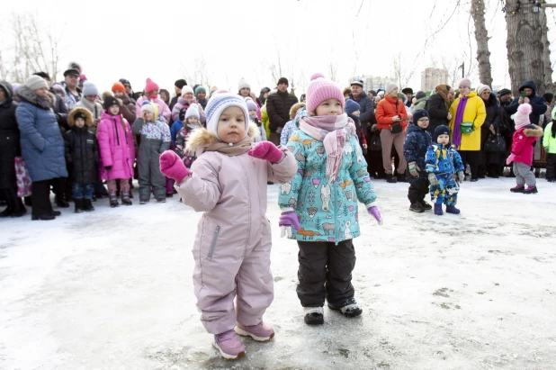 Масленица в Изумрудном парке