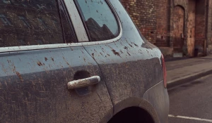 Автомобиль. Грязь.