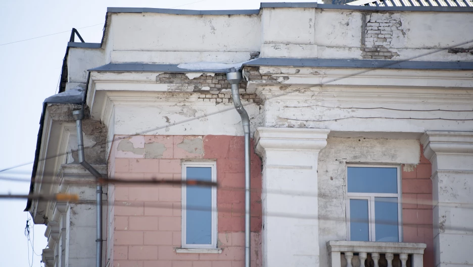 Здание на пр. Ленина, 85.