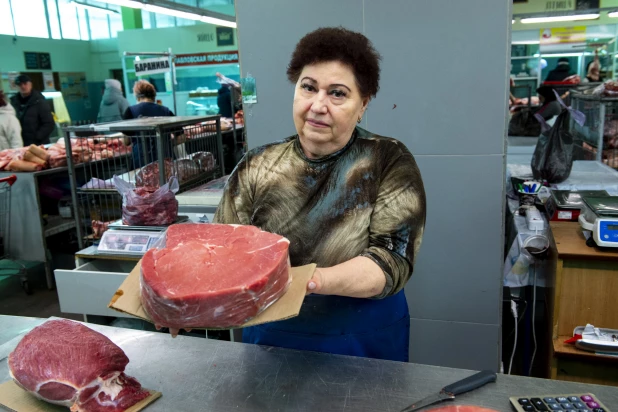 «Сельхозрынок» предлагает своим посетителям большой выбор свежей и качественной продукции.