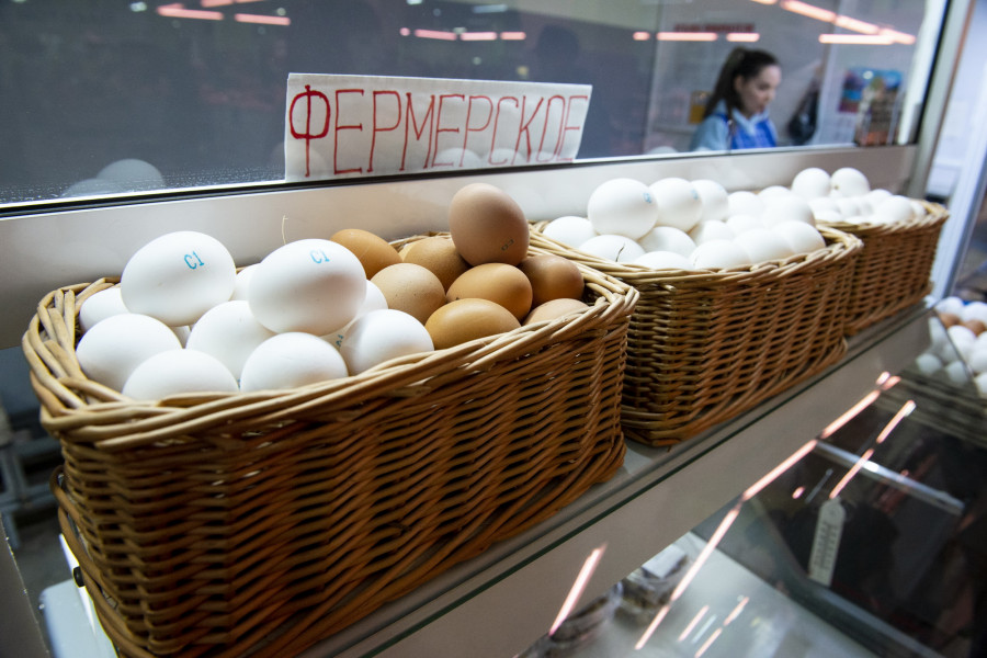Свежая продукция от птицефабрик Алтайского края всегда есть на прилавках «Сельхозрынка».