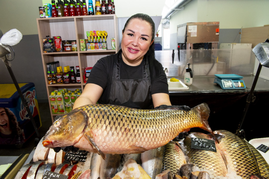 Широкий выбор рыбы и морских деликатесов порадует взыскательных покупателей «Сельхозрынка».