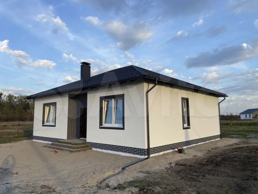 Дом во Власихе за 4,8 млн рублей.