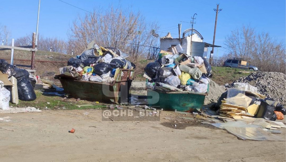 Жители садоводства жалуются на скопление мусора и бездействие председателя 