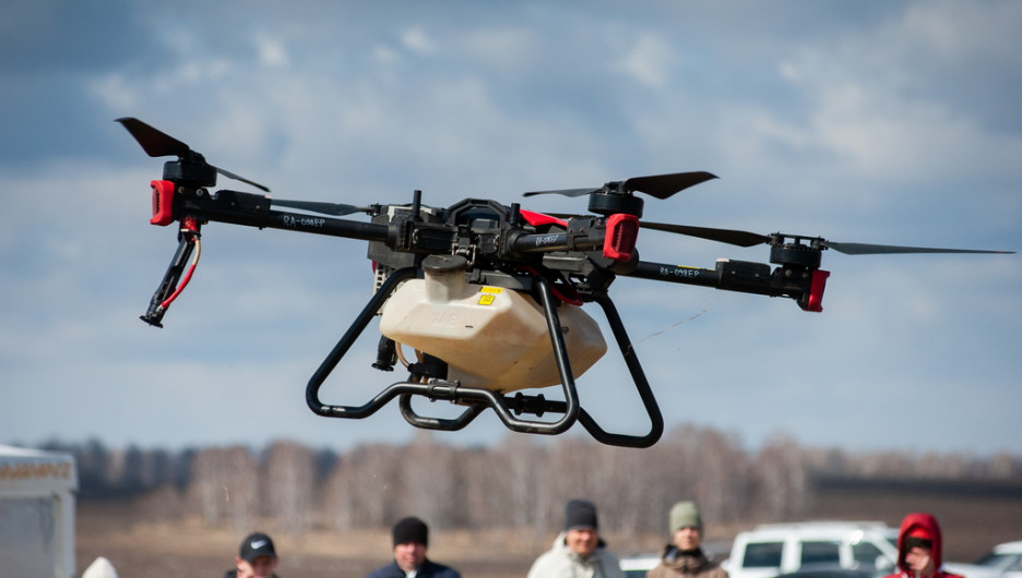 Будущее в небе: в Алтайском крае похвастались новыми сельхоз дронами
