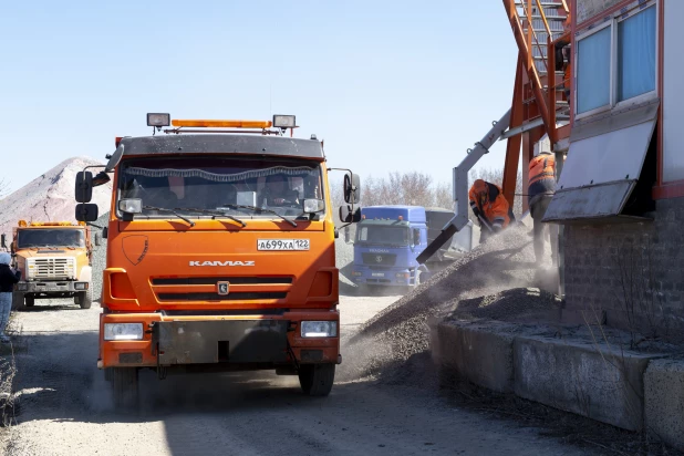 Запуск асфальтобетонного завода Центрального ДСУ.