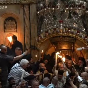 Благодатный огонь 2024. 