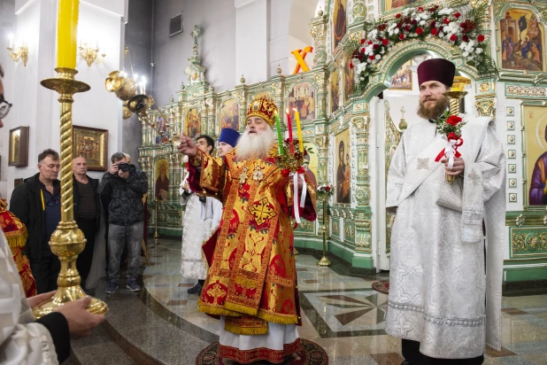 Как прошла Пасха в Барнауле.