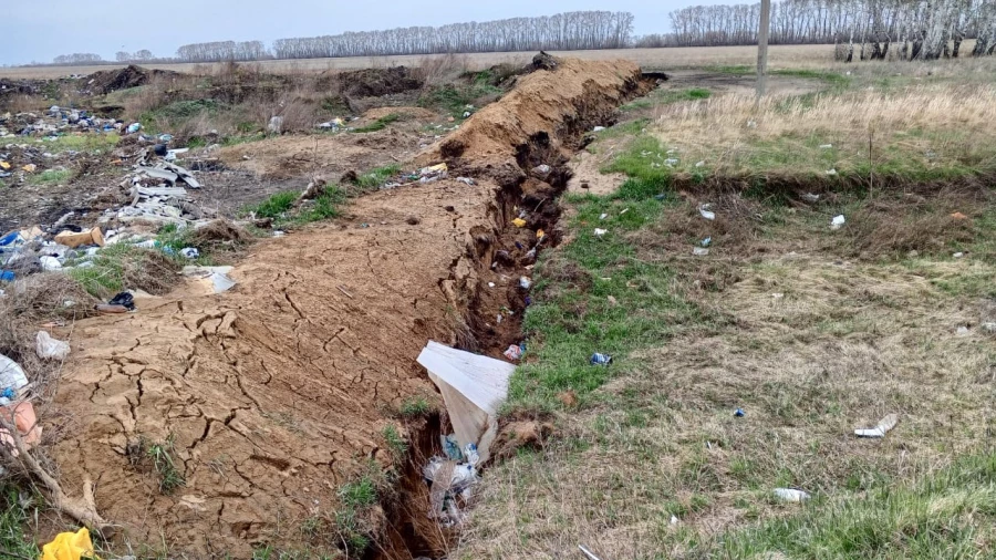 Полигон в Романово, расположенный в 1 км от райцентра.