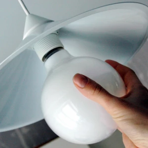 Лампочка. Свет.